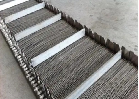 Đai lưới xoắn ốc bằng thép không gỉ 0,2-4,0m cho mỏ than chịu nhiệt độ cao