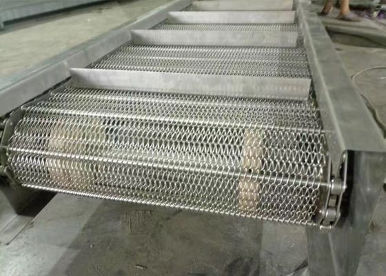 Dệt tùy chỉnh dây chuyền Ss Chuỗi băng tải lưới hơn năm năm